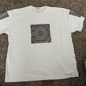 Arizona Jean Company White and Gray Short Sleeve Tees